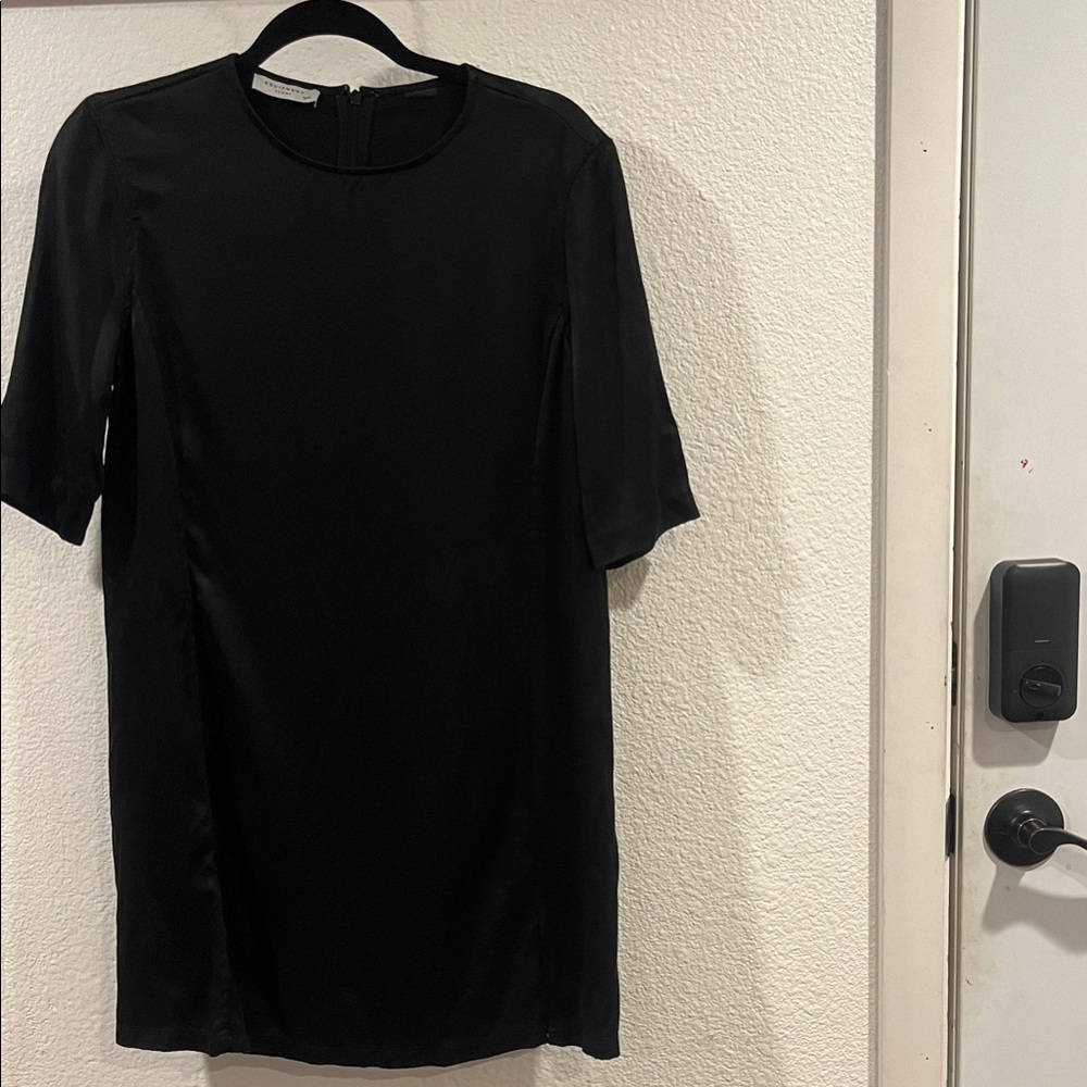 Equipment 100% Silk, Black Short Sleeve Shift Dress